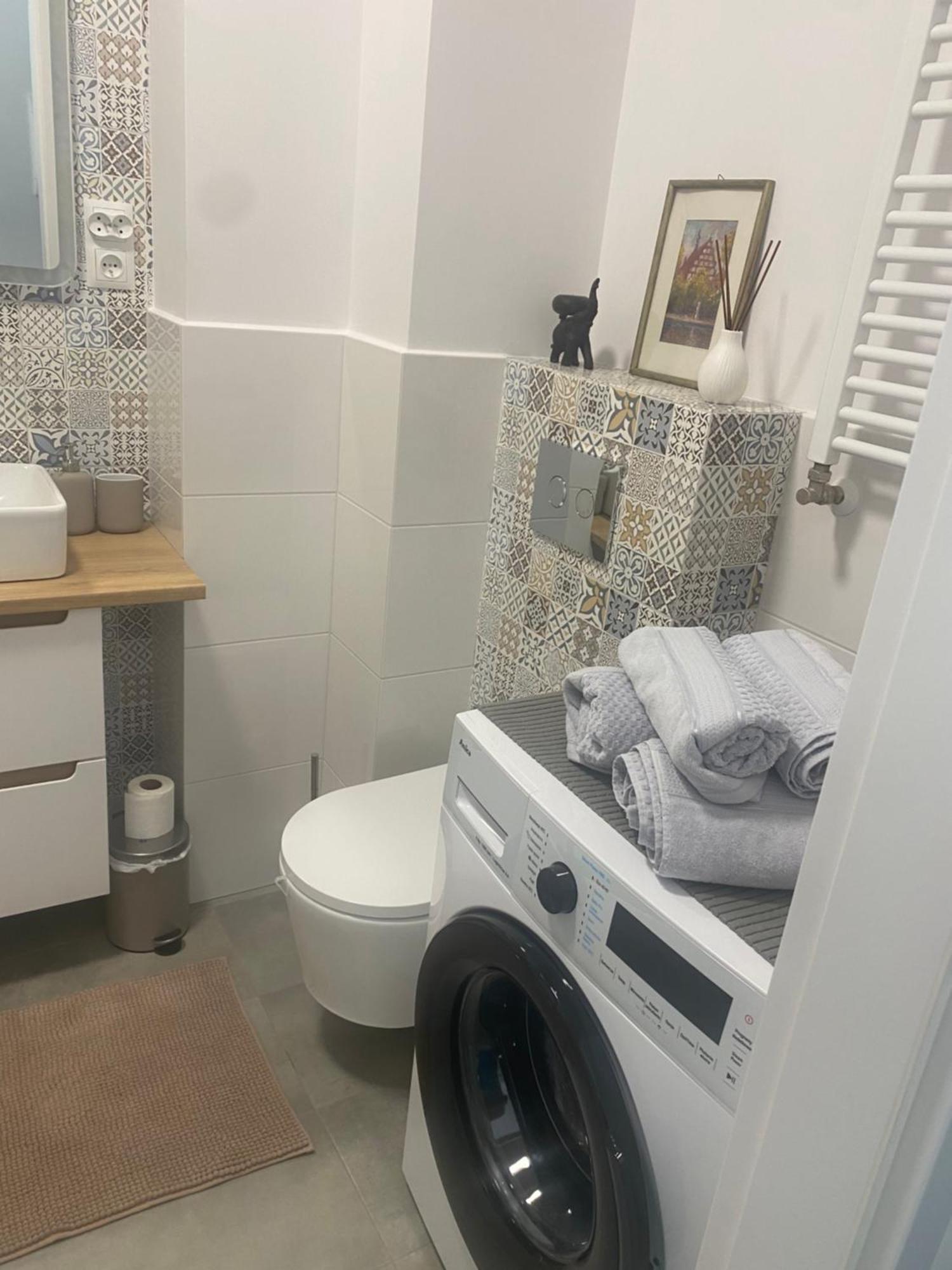 Akademicka 8B Przy Onkologii Apartamento Bydgoszcz Exterior foto